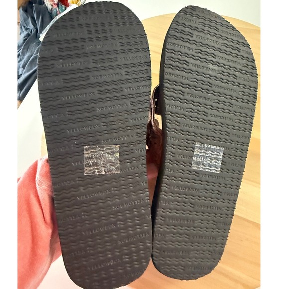 Yellow Box Women's Flip Flops Thong Sandals Brown Floral Cutout Size 8 - Picture 5 of 6